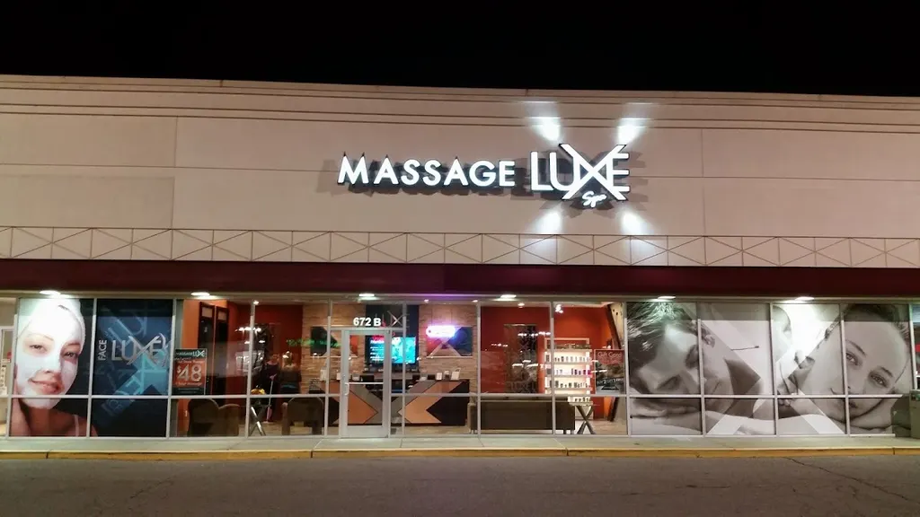 MassageLuXe — Massage spa in Fenton